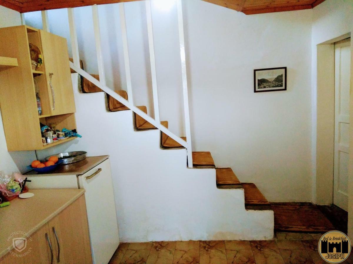 Bed & Breakfast Josiph Berat Exterior photo