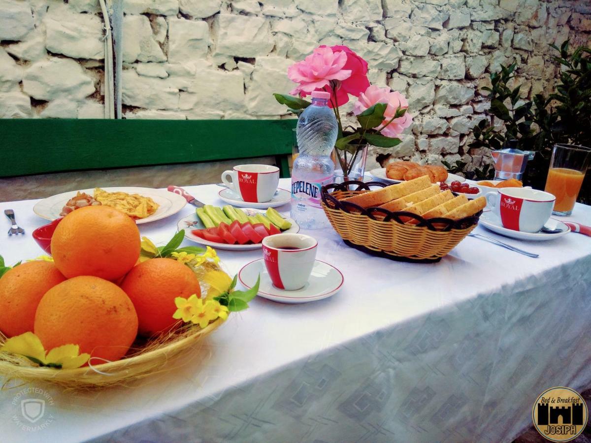 Bed & Breakfast Josiph Berat Exterior photo