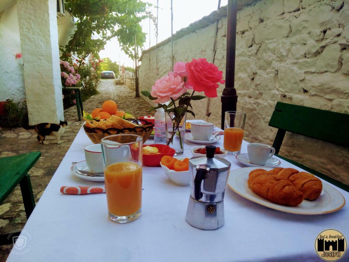Bed & Breakfast Josiph Berat Exterior photo