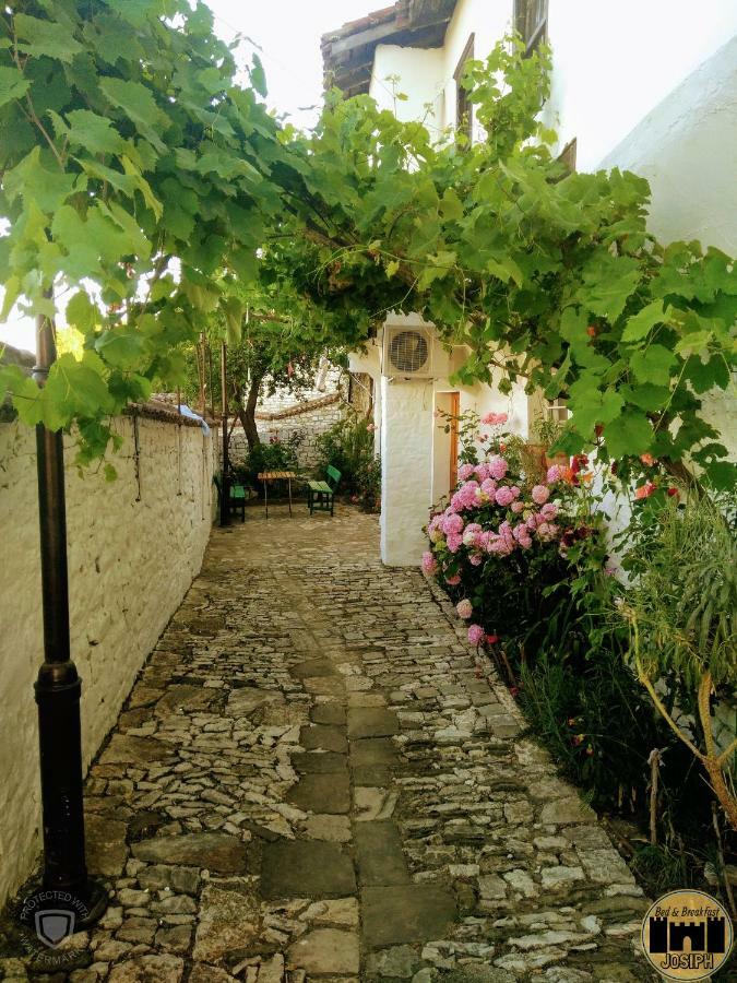 Bed & Breakfast Josiph Berat Exterior photo