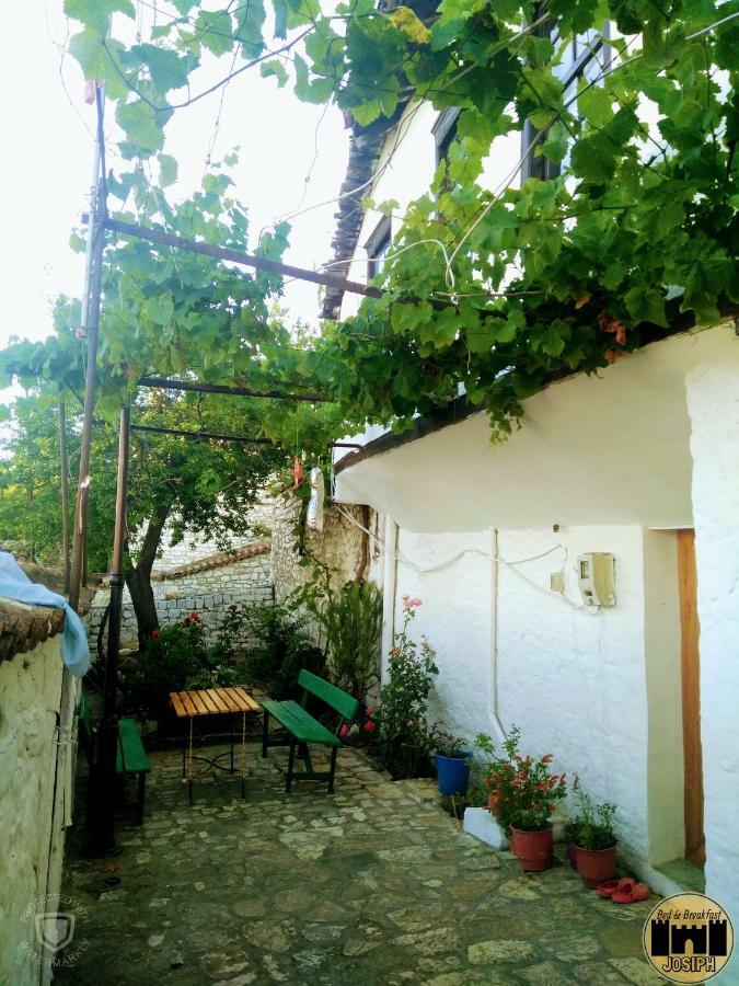 Bed & Breakfast Josiph Berat Exterior photo