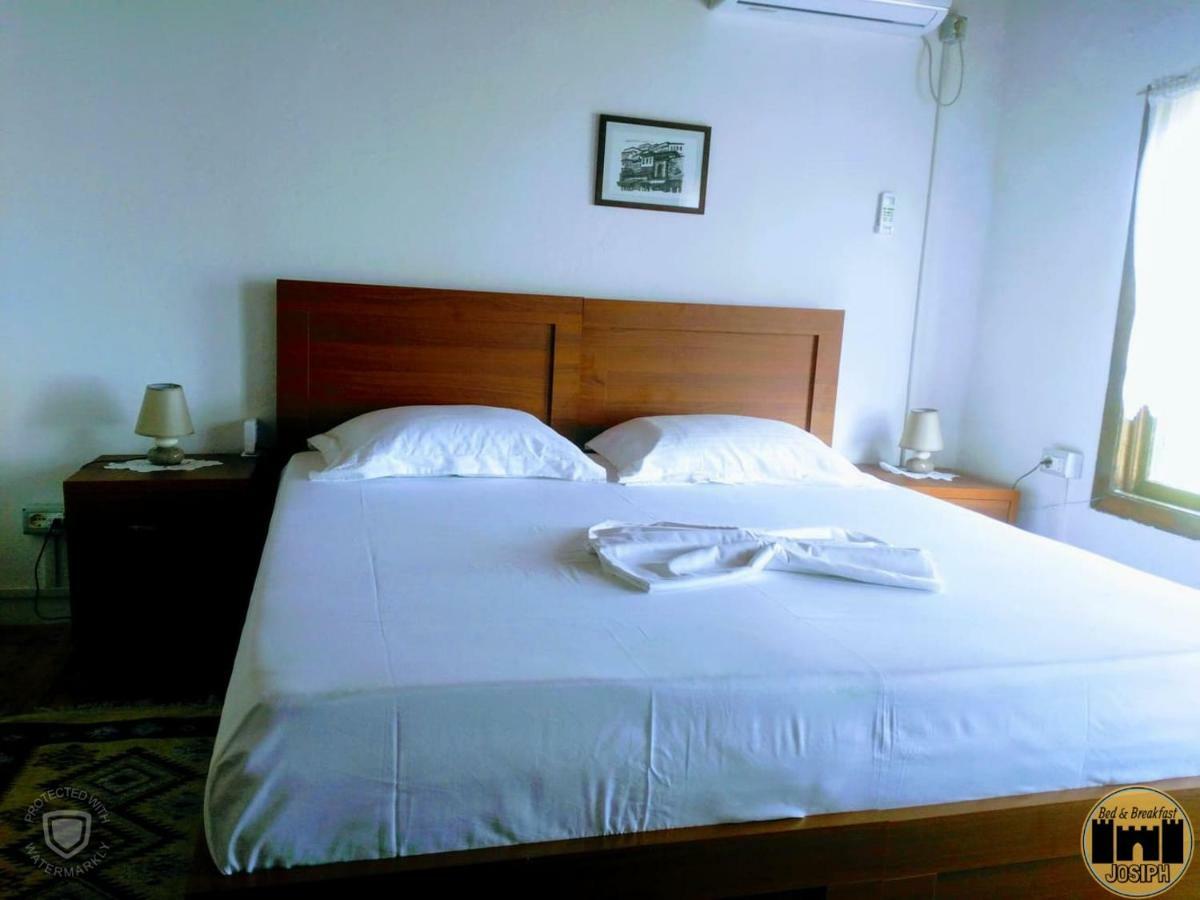 Bed & Breakfast Josiph Berat Exterior photo
